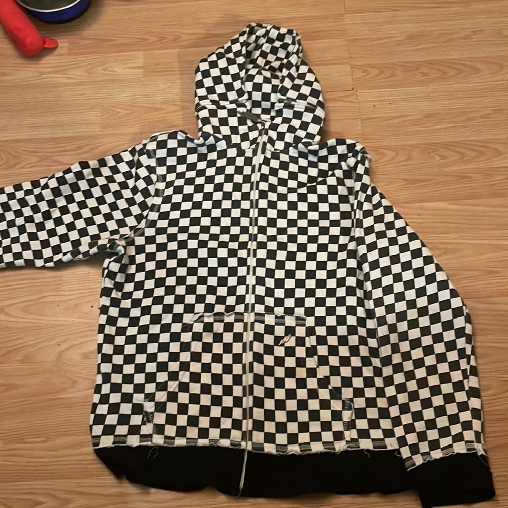 VINTAGE URBAN HERITAGE ZIP UP